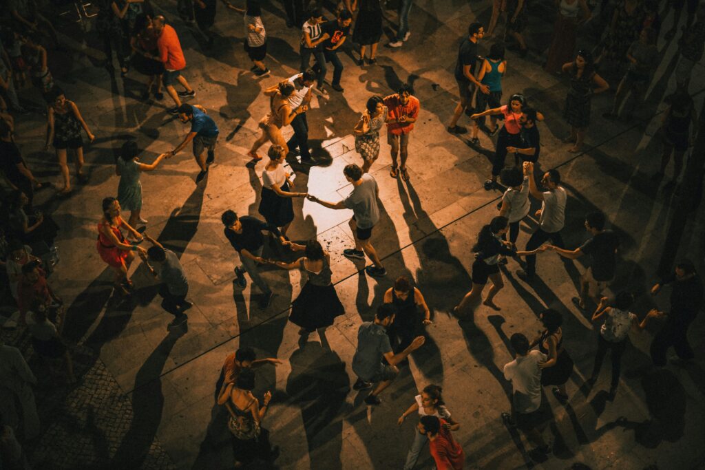 「運動不足解消したいけど、ジムは続かない…」そんなあなたへ！大人向けダンススクールで”楽しい”が続く健康習慣
